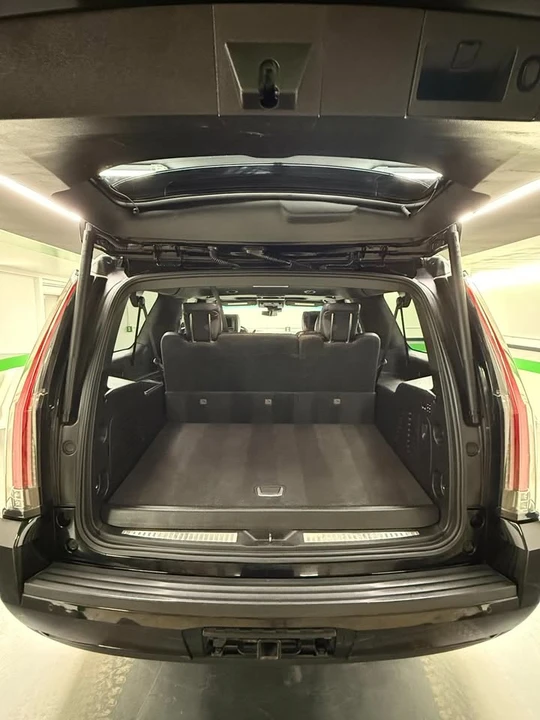 2019 Cadillac Escalade 4th Gen - Image 6 of 13