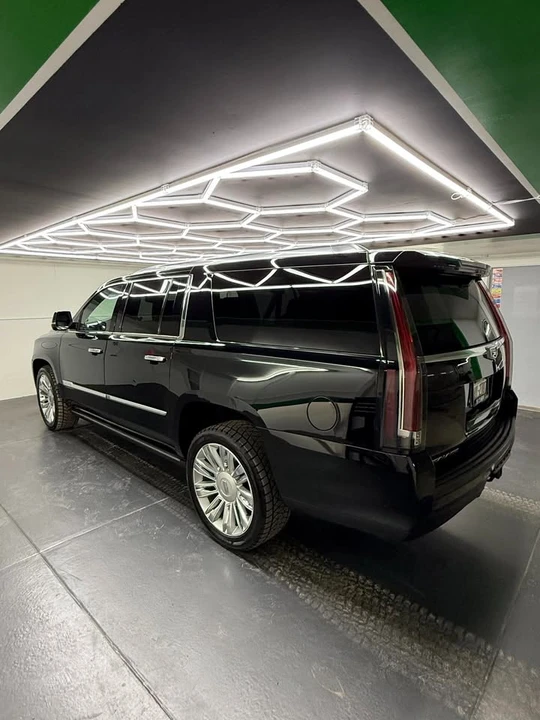 2019 Cadillac Escalade 4th Gen - Image 12 of 13