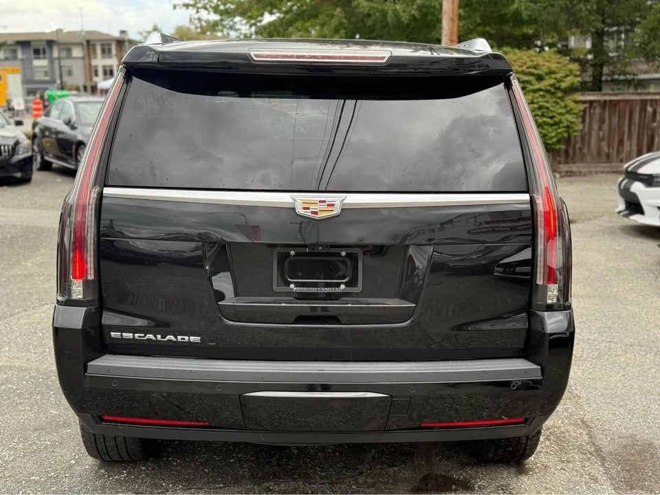 2019 Cadillac Escalade 4th Gen - Image 5 of 17