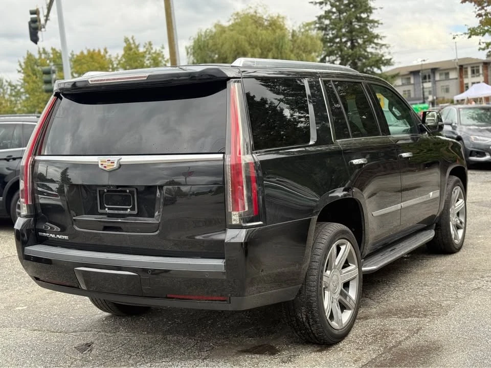 2019 Cadillac Escalade 4th Gen - Image 6 of 17