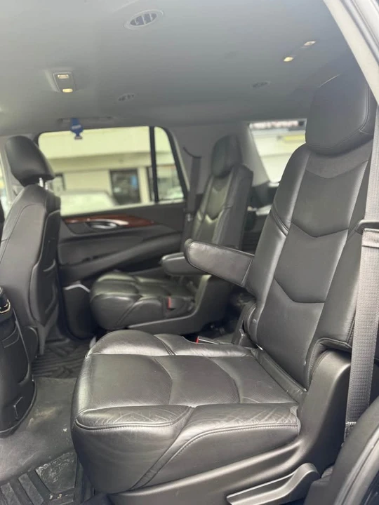 2019 Cadillac Escalade 4th Gen - Image 9 of 17