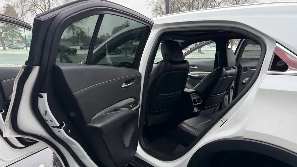 2019 Cadillac XT4 - Image 10 of 19