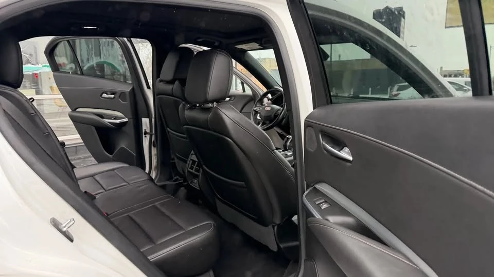 2019 Cadillac XT4 - Image 14 of 19