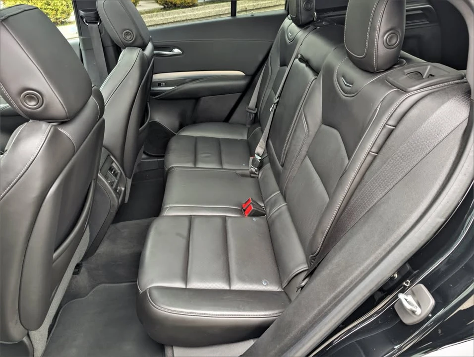 2019 Cadillac XT4 - Image 8 of 8
