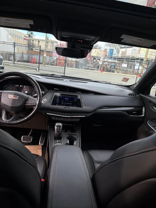 2019 Cadillac XT4 - Image 17 of 20