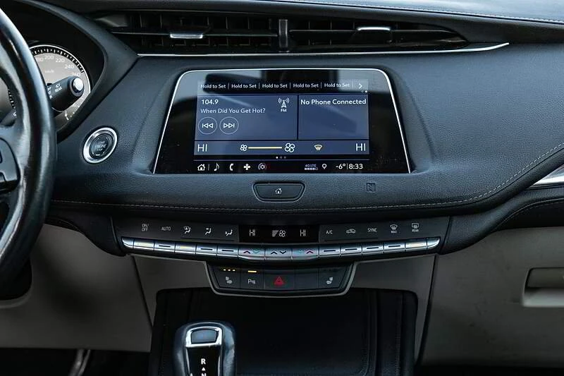 2019 Cadillac XT4 - Image 14 of 17