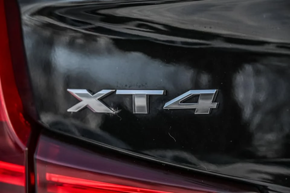 2019 Cadillac XT4 - Image 8 of 10