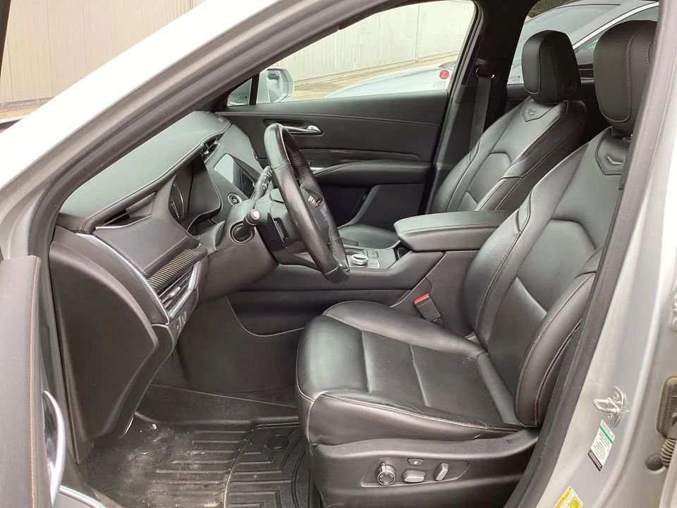 2019 Cadillac XT4 - Image 2 of 3
