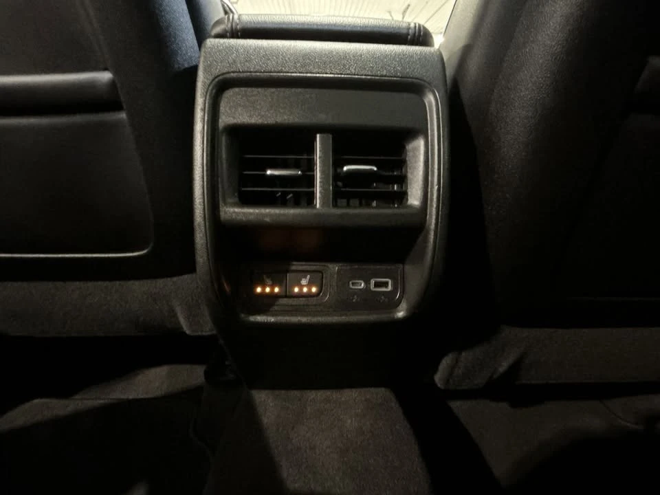 2019 Cadillac XT4 - Image 18 of 20