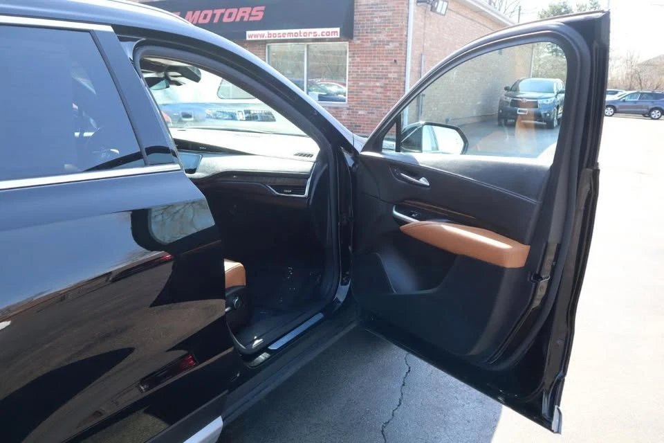 2019 Cadillac XT4 - Image 10 of 20