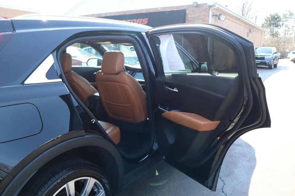 2019 Cadillac XT4 - Image 13 of 20