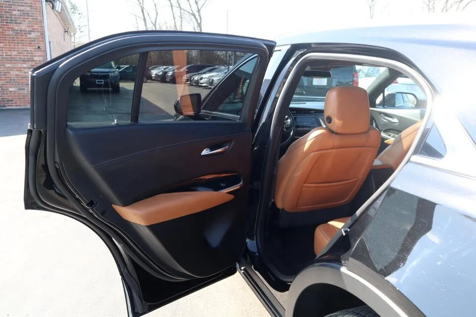 2019 Cadillac XT4 - Image 16 of 20