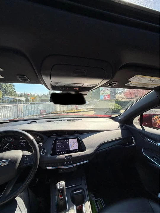2019 Cadillac XT4 - Image 4 of 12