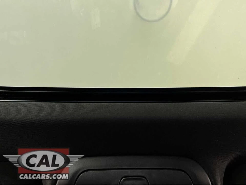 2019 Cadillac XT4 - Image 16 of 20