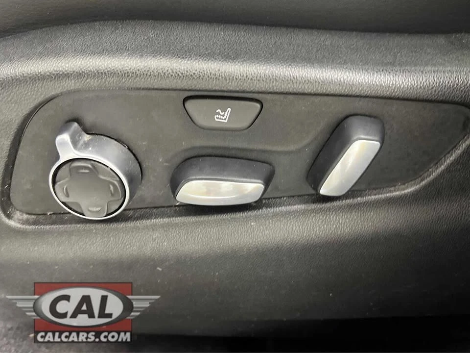 2019 Cadillac XT4 - Image 14 of 20