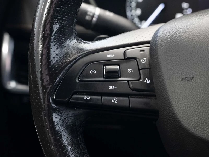 2019 Cadillac XT4 - Image 17 of 19