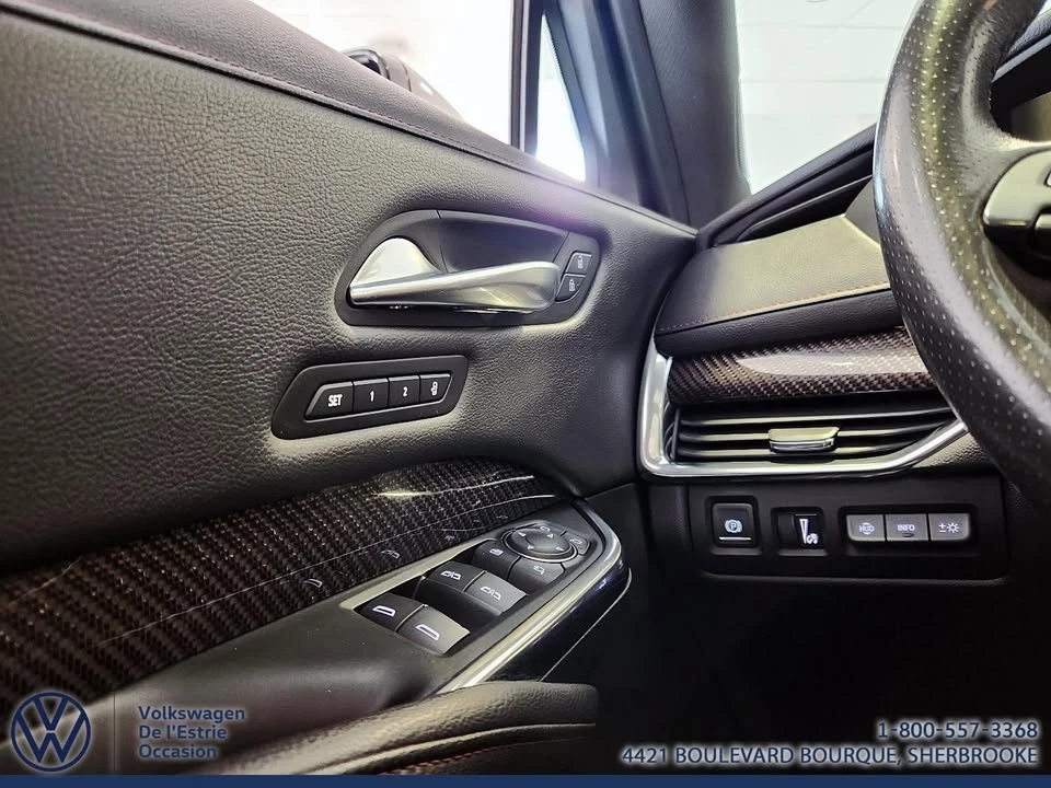 2019 Cadillac XT4 - Image 18 of 19