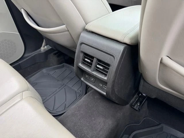 2019 Cadillac XT4 - Image 15 of 20