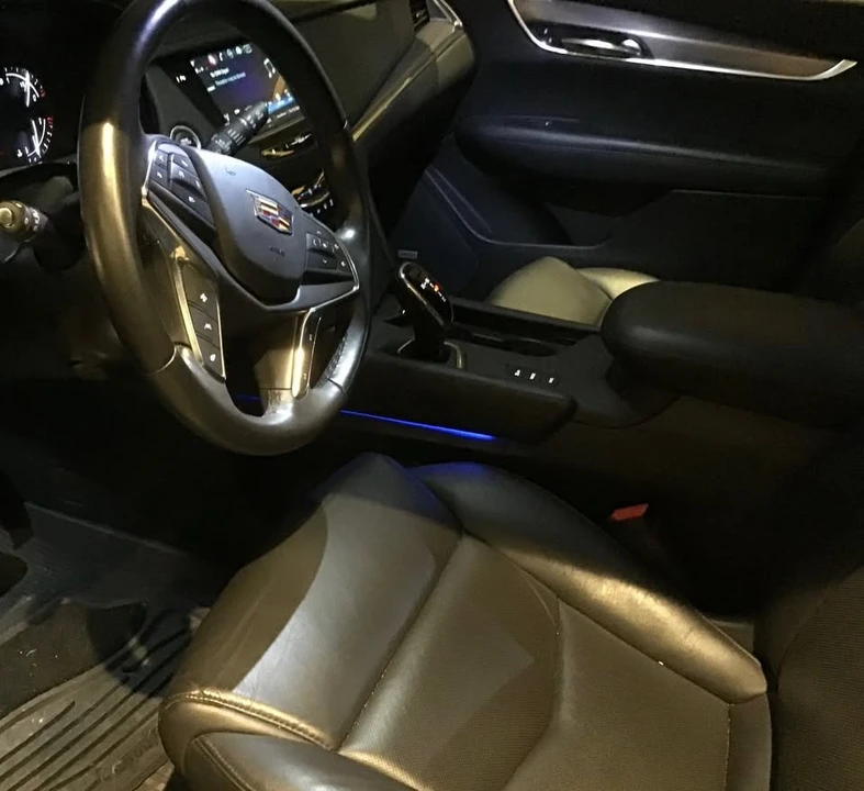 2019 Cadillac XT5 - Image 6 of 8