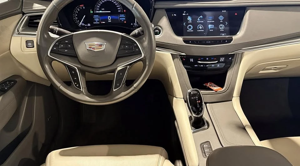 2019 Cadillac XT5 - Image 15 of 20
