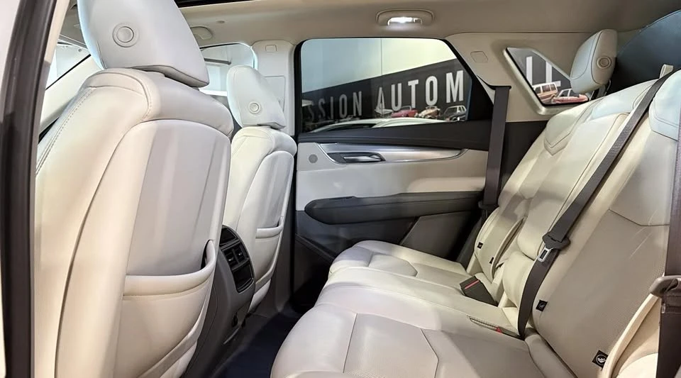 2019 Cadillac XT5 - Image 14 of 20