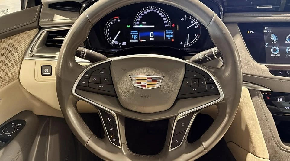 2019 Cadillac XT5 - Image 16 of 20