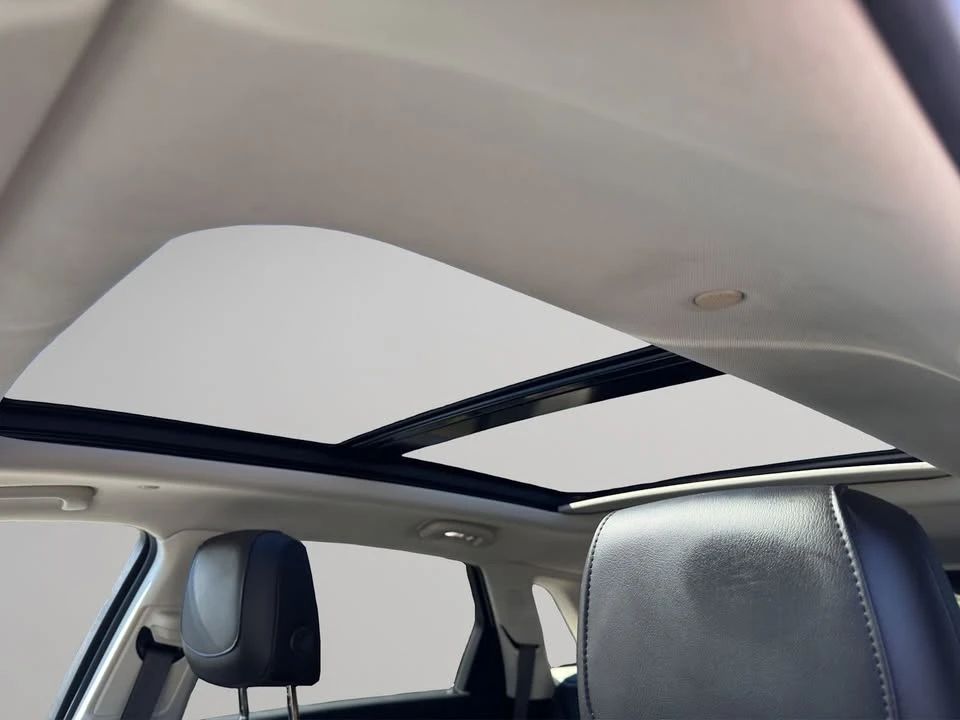 2019 Cadillac XT5 - Image 18 of 20