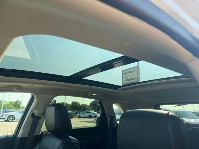 2019 Cadillac XT5 - Image 12 of 20