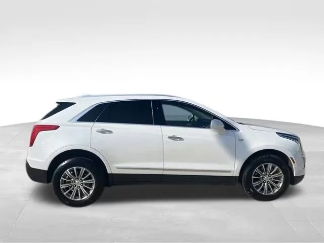 2019 Cadillac XT5 - Image 10 of 20