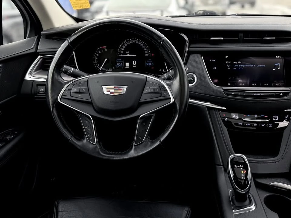 2019 Cadillac XT5 - Image 11 of 16