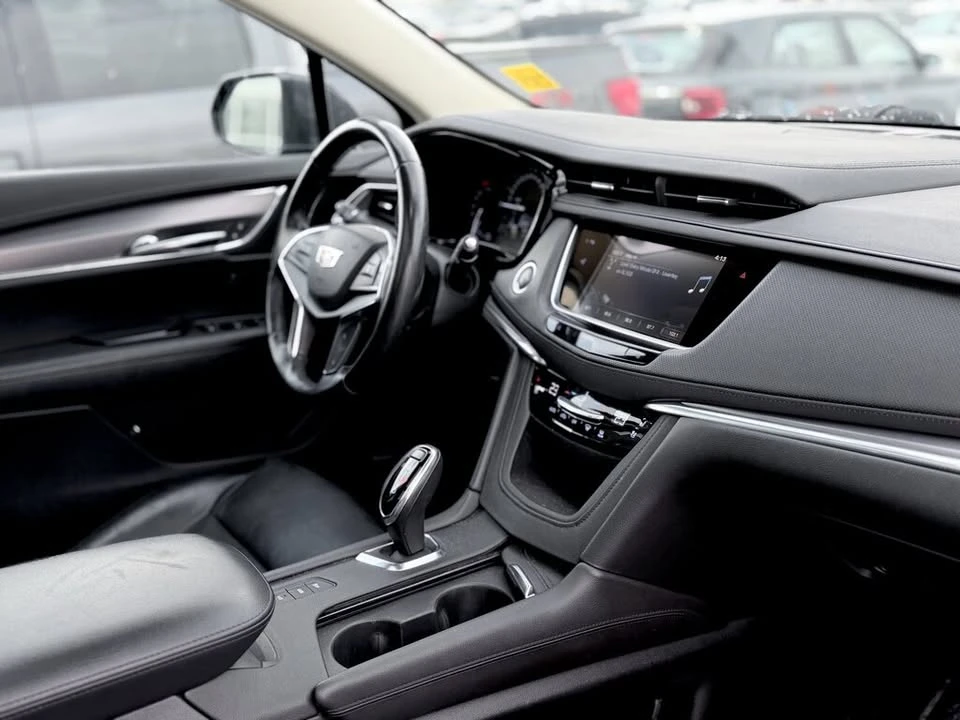 2019 Cadillac XT5 - Image 10 of 16
