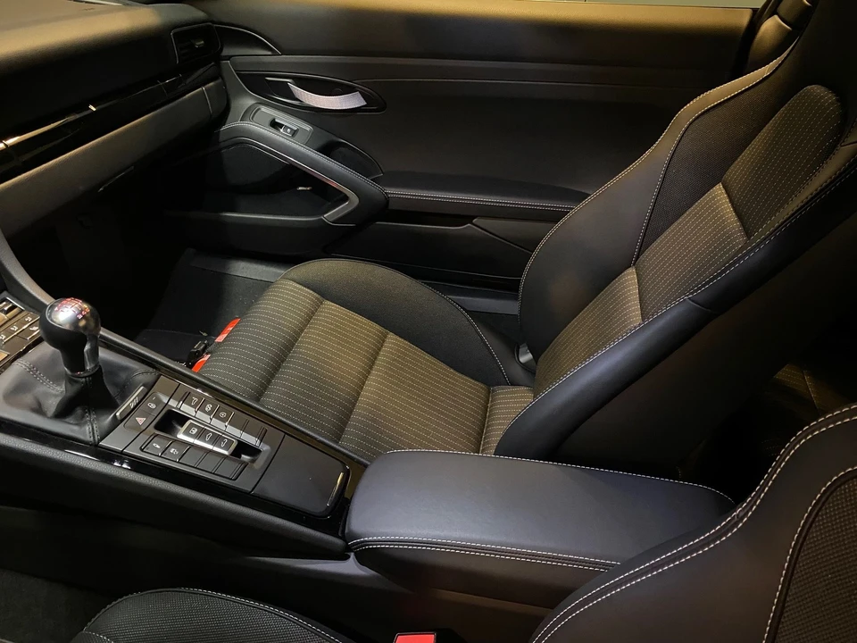 2019 Porsche 991 Carrera T - Image 11 of 17