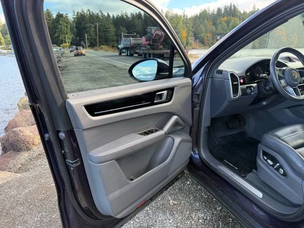 2019 Porsche 9Y0/9Y3 Cayenne - Image 14 of 21