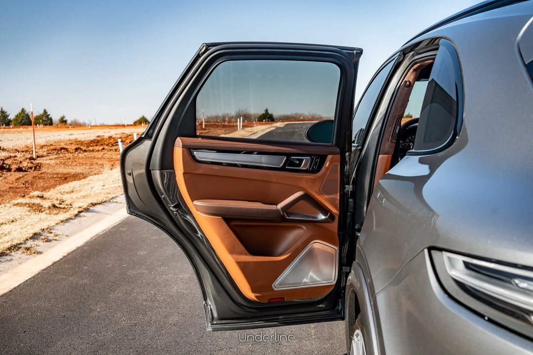 2019 Porsche 9Y0/9Y3 Cayenne Turbo - Image 28 of 31