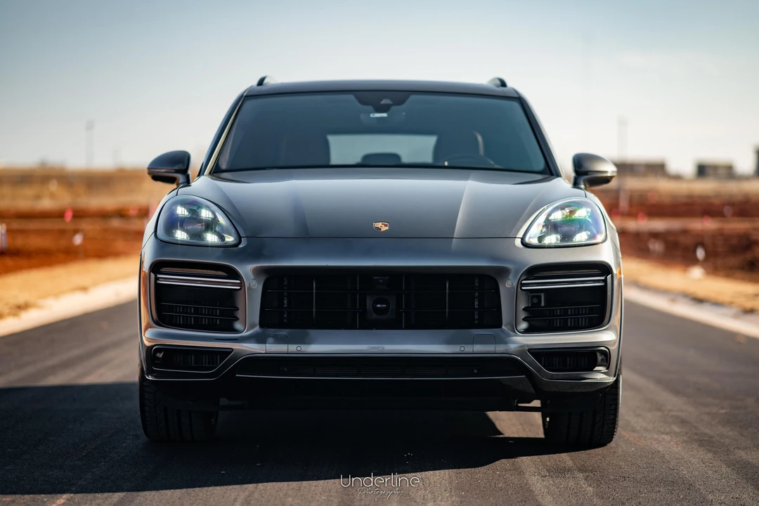 2019 Porsche 9Y0/9Y3 Cayenne Turbo - Image 2 of 31