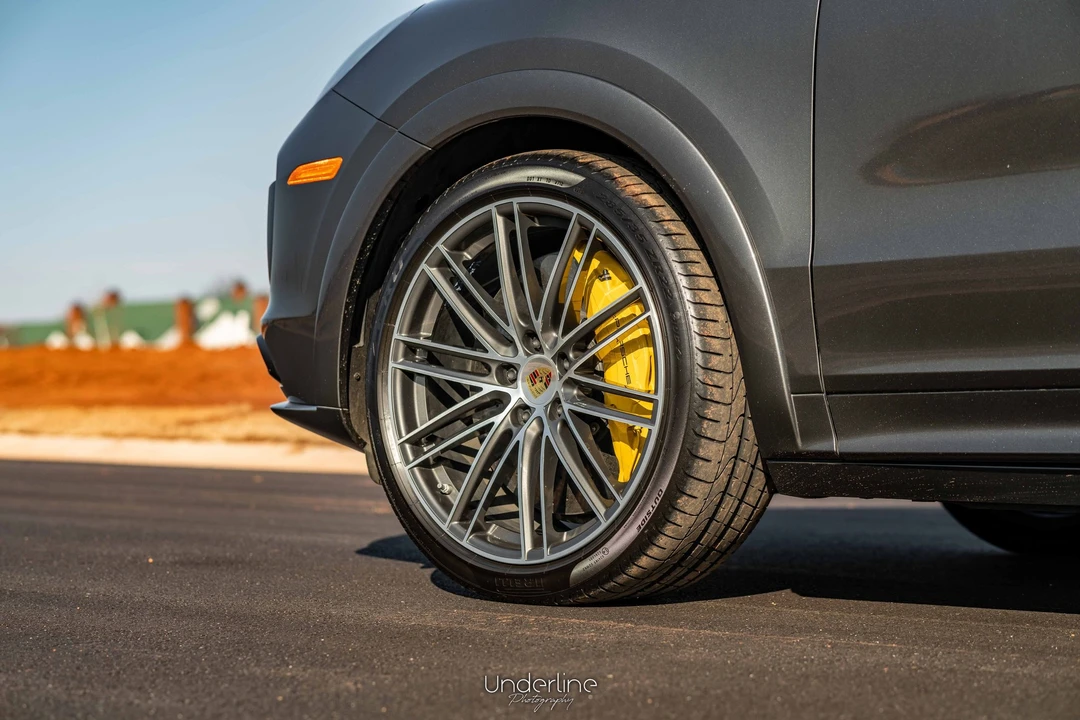 2019 Porsche 9Y0/9Y3 Cayenne Turbo - Image 9 of 31