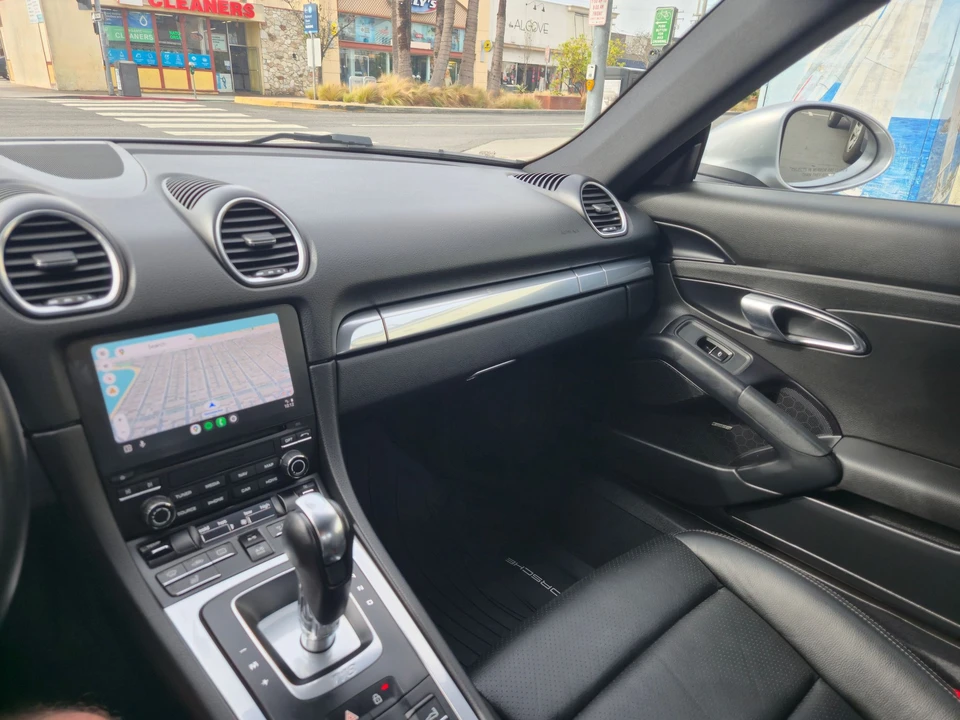 2019 Porsche 718 Cayman - Image 7 of 11