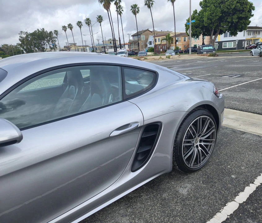 2019 Porsche 718 Cayman - Image 5 of 11