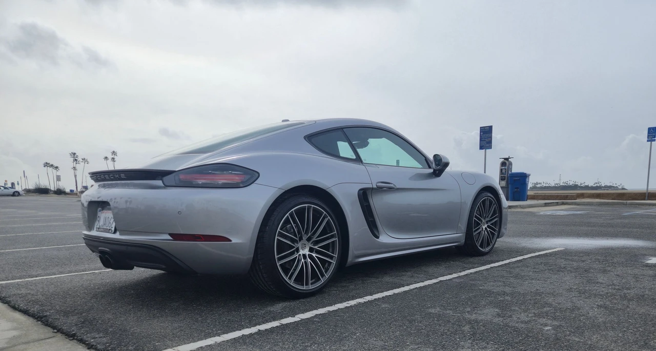 2019 Porsche 718 Cayman - Image 4 of 11