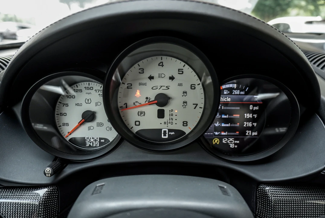 2019 Porsche 718 Cayman GTS - Image 9 of 21