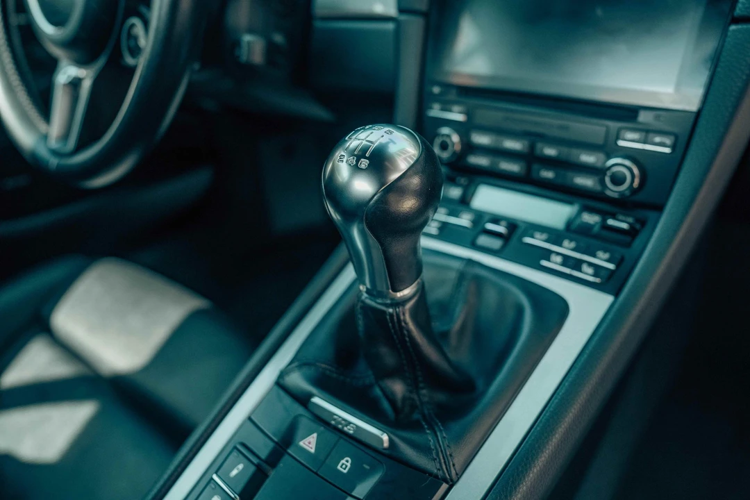 2019 Porsche 718 Cayman S - Image 9 of 16