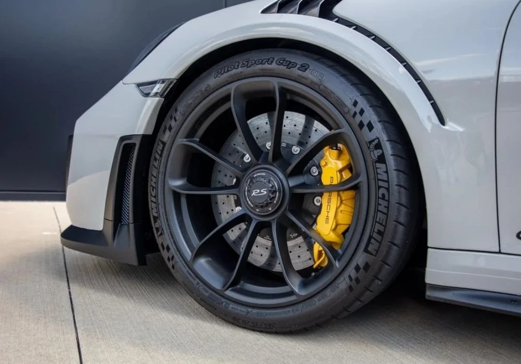2019 Porsche 991 GT2 RS - Image 6 of 10