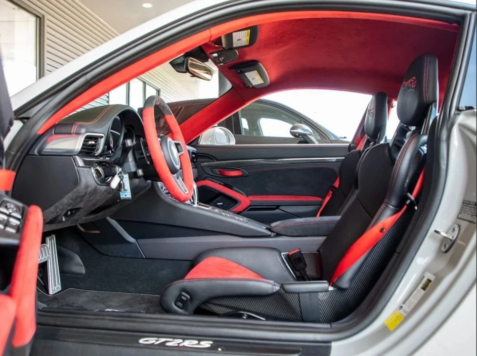 2019 Porsche 991 GT2 RS - Image 7 of 10