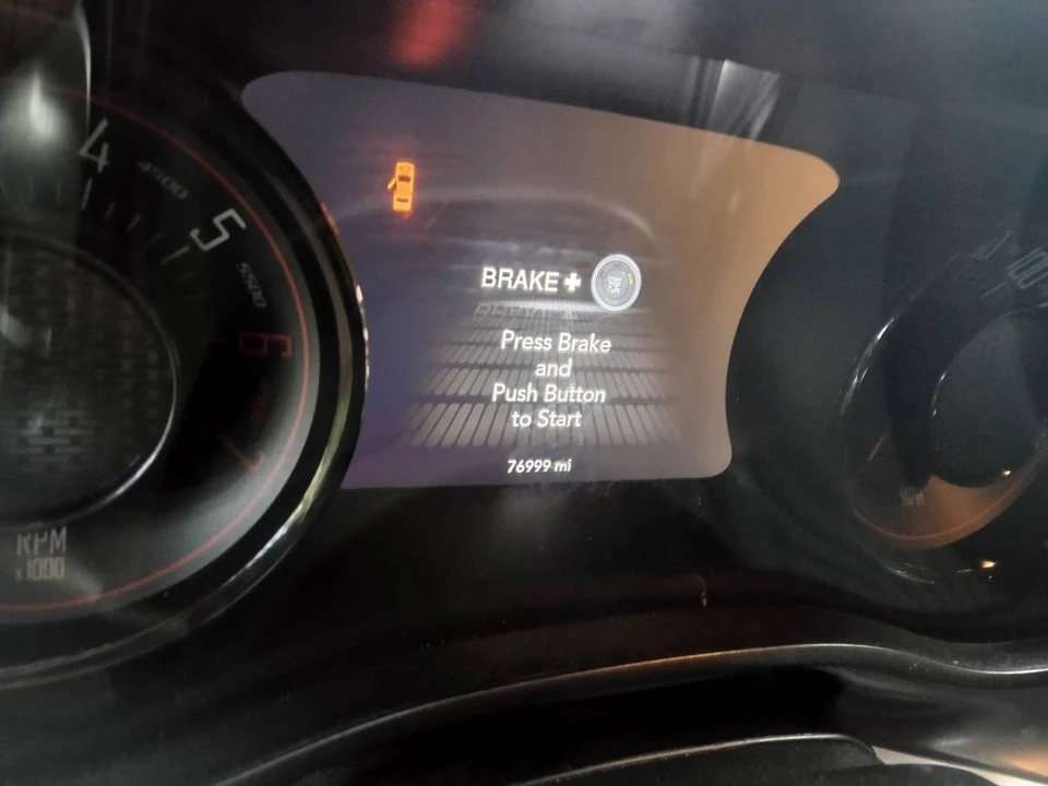 2019 Dodge Challenger 3rd Gen - Image 3 of 8