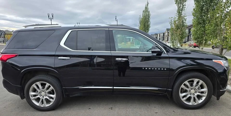 2019 Chevrolet Traverse - Image 4 of 9