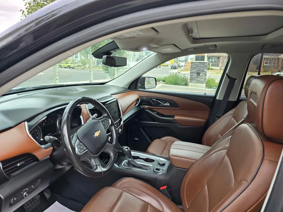 2019 Chevrolet Traverse - Image 8 of 9