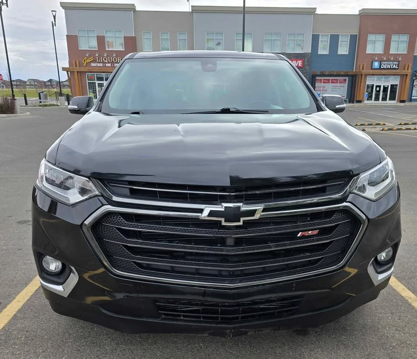 2019 Chevrolet Traverse - Image 2 of 9