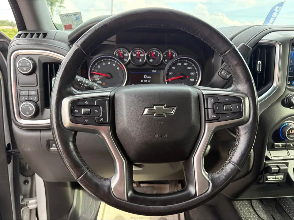 2019 Chevrolet Silverado - Image 11 of 11