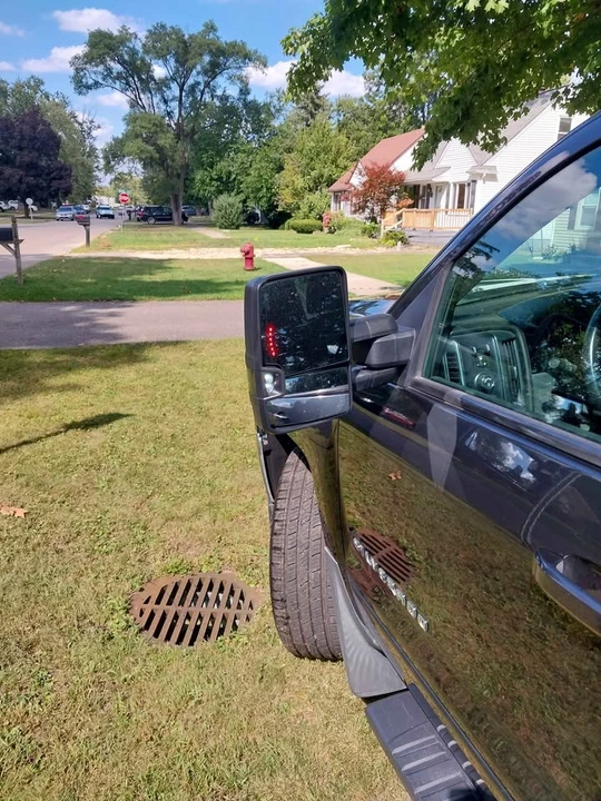 2019 Chevrolet Silverado 3rd Gen - Image 2 of 17