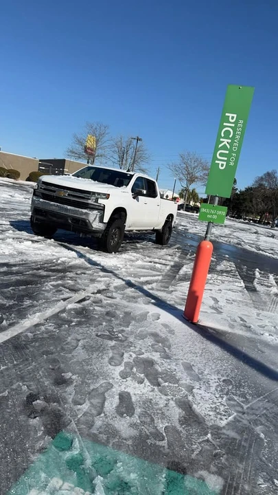 2019 Chevrolet Silverado - Image 3 of 6